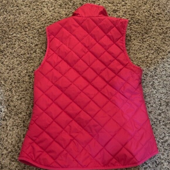Old Navy Women's Thin Quilted vest - Picture 2 of 6